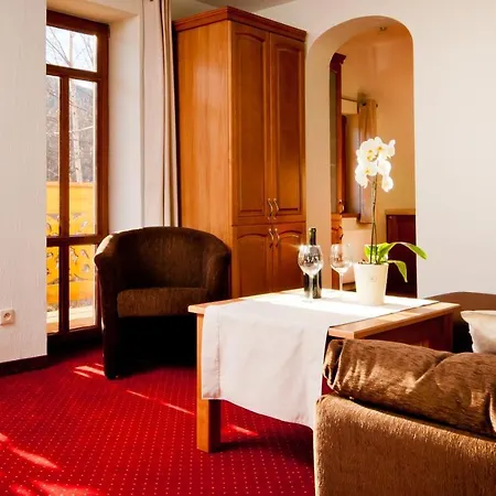 Przystanek Bavaria - Sauny I Parking W Cenie! Pansiyon Karpacz