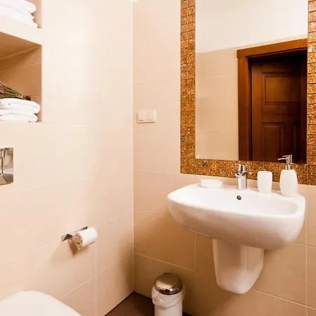 Przystanek Bavaria - Sauny I Parking W Cenie! Homestay